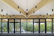 133 GNUE 3 Bibliothek Terrasse thumb